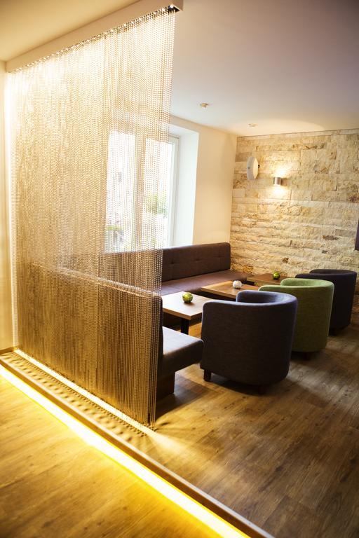 Riku Hotel Ной-Улм Екстериор снимка